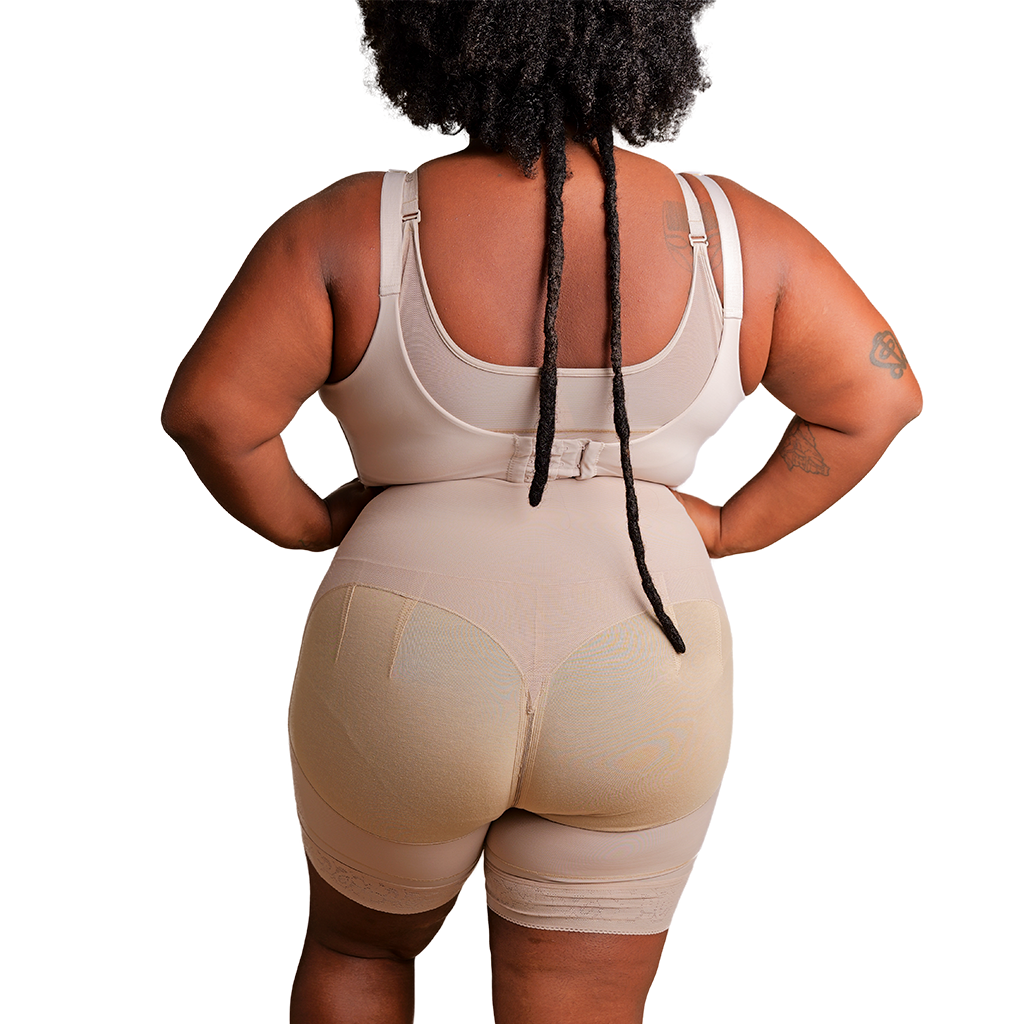 FAJA ESTRAPLE LEVANTA COLA CON BROCHE AL CENTRO 021641